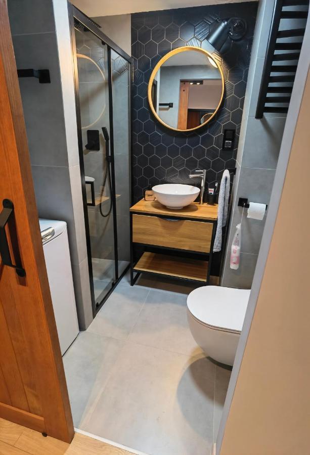 Apartament Loft Studio Airport Blisko Lotniska Zarembowicza Lotnisko Wroclaw Bagian luar foto