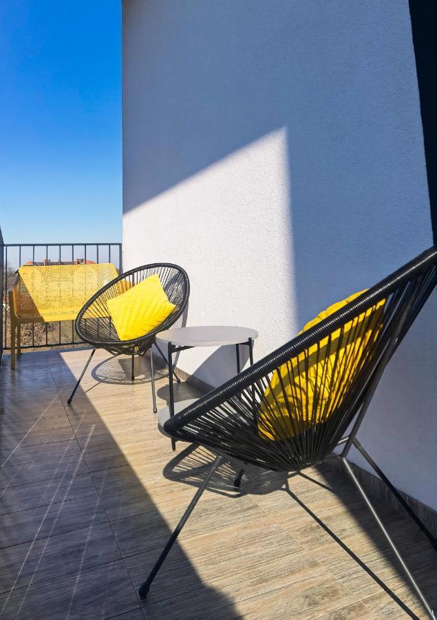 Apartament Loft Studio Airport Blisko Lotniska Zarembowicza Lotnisko Wroclaw Bagian luar foto